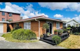 4B Blair Avenue, Pukekohe