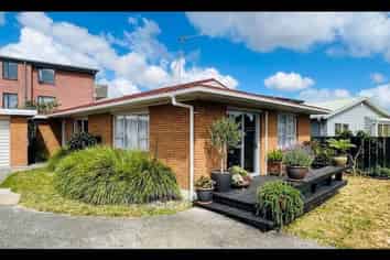 4B Blair Avenue, Pukekohe