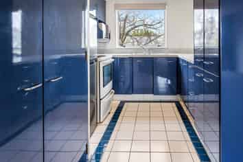 7/36 Winchester Street, Merivale