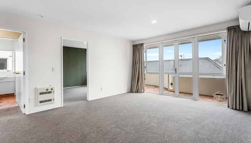 7/36 Winchester Street, Merivale