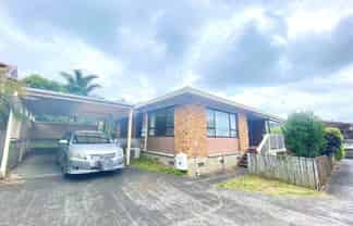 2/332 West Coast Road, Glen Eden