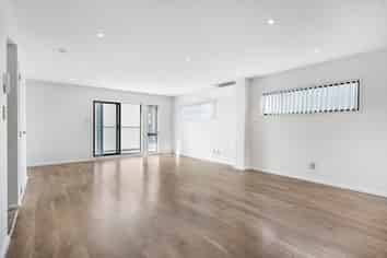 25 Meritage Lane, Te Atatu South