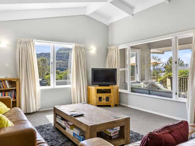 33 Pihanga Road, Kuratau