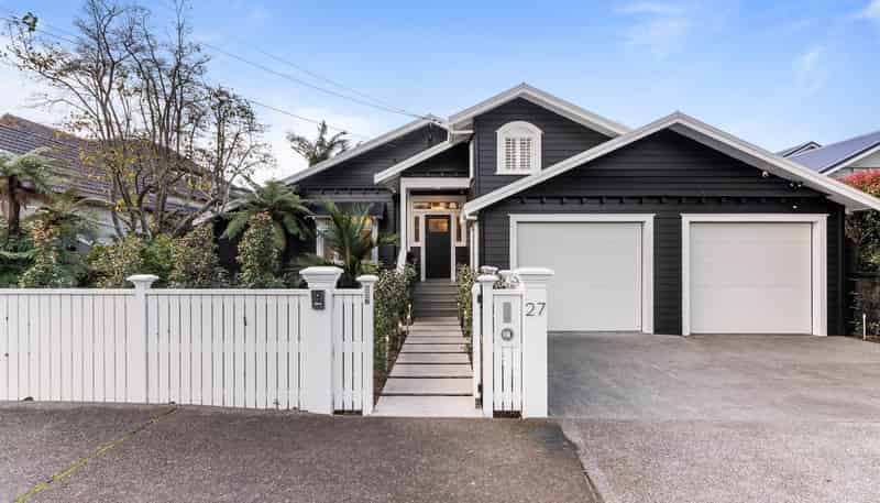 27 Empire Road, Epsom