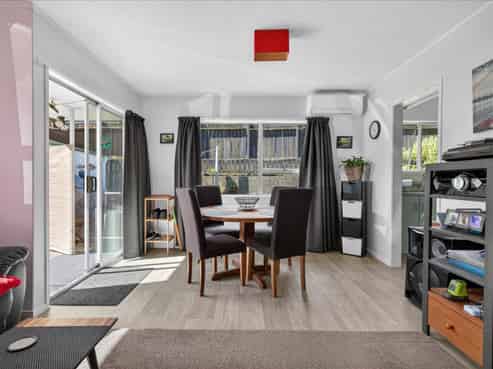 11B Crombie Street, Bellevue