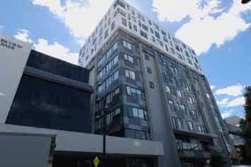 805/17 Putney Way, Manukau