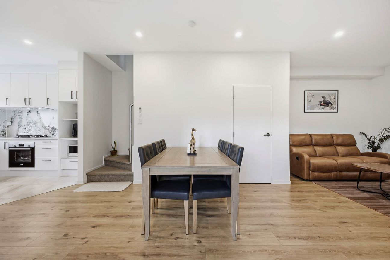 Modern, Stylish & Affordable - Widok 6