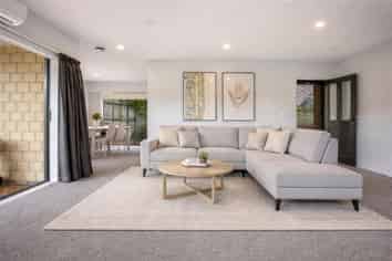 68 South Kensington Way, Henderson