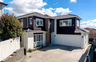 16 Evelina Lane, Flat Bush