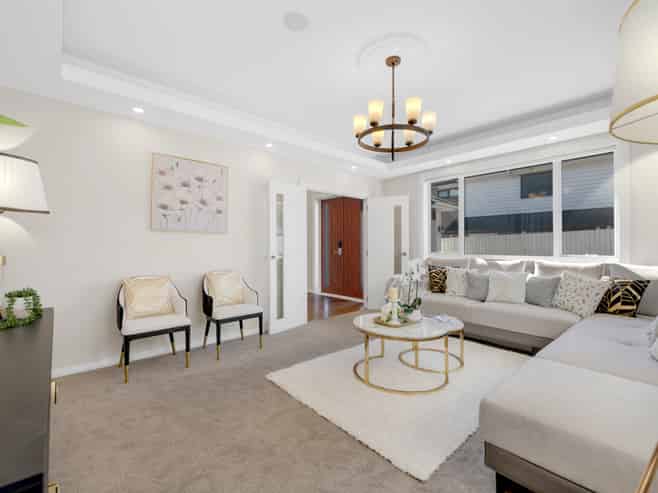 16 Evelina Lane, Flat Bush