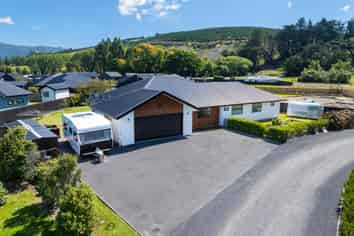 92 Holyhead Street, Outram