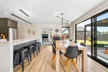 92 Holyhead Street, Outram