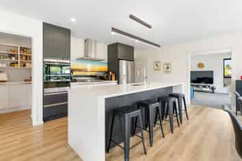 92 Holyhead Street, Outram