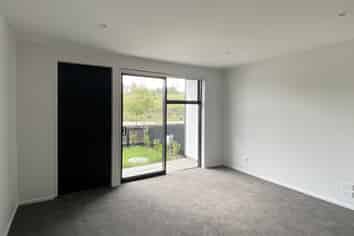 6 Tuputupu Drive, Kumeu