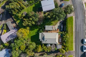 109A Brian Crescent, Stanmore Bay