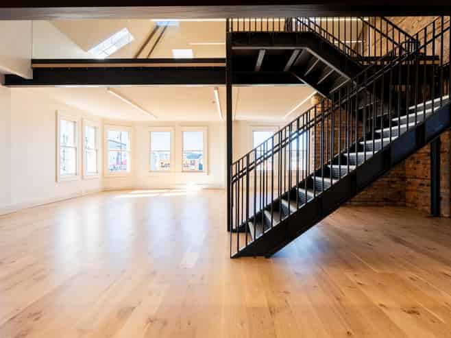 CBRE - Contemporary K'Rd Office