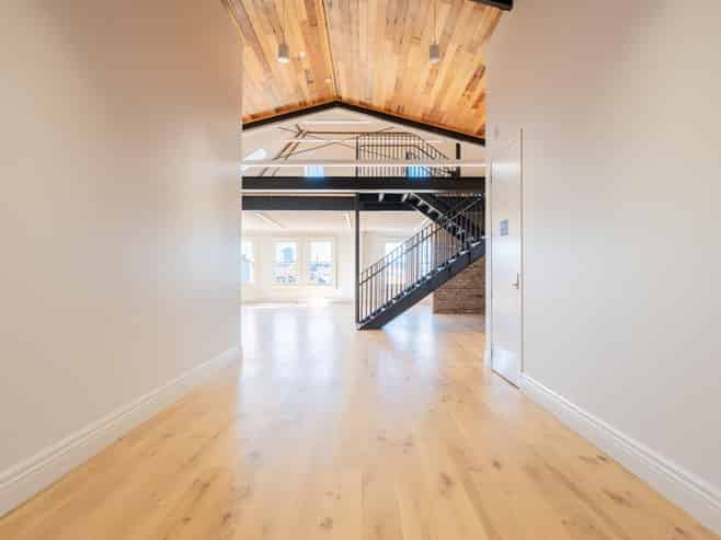 CBRE - Contemporary K'Rd Office