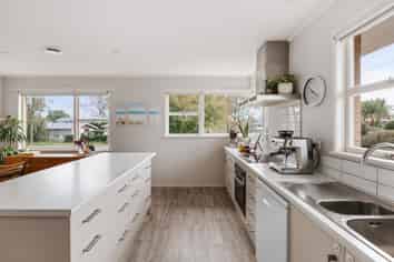 7 Ngahere Street, Otumoetai