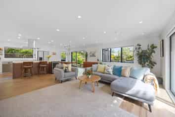 4 Jane Gifford Place, Half Moon Bay