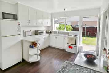 3/37 Allenby Road, Manukau