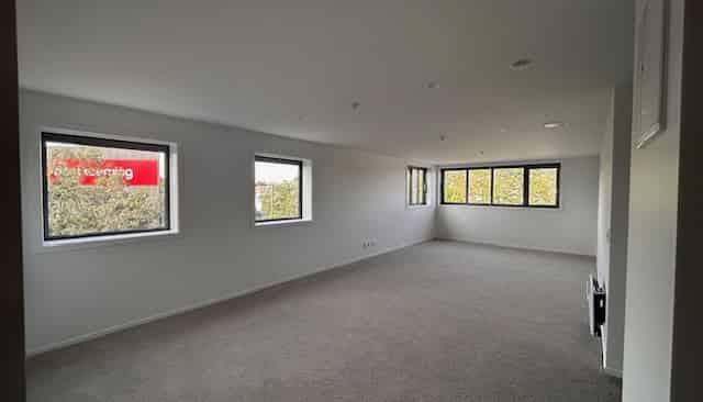 2D/28 Morning Star Place, Mount Albert