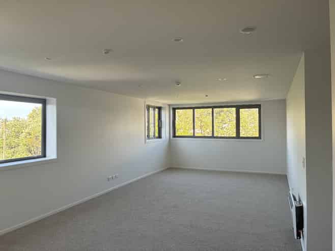 2D/28 Morning Star Place, Mount Albert