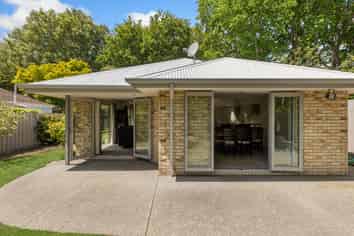 671A Main North Road, Belfast