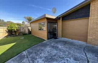 2 Humphries Place, Awapuni