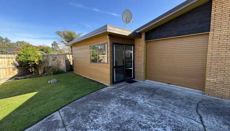 2 Humphries Place, Awapuni