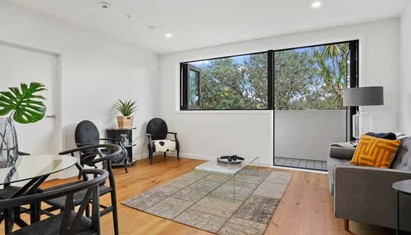 102/243 Kepa Road, Mission Bay