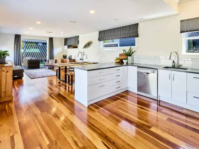 22 Central Terrace, Alicetown