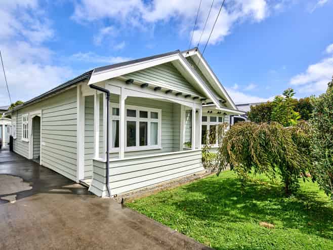 22 Central Terrace, Alicetown