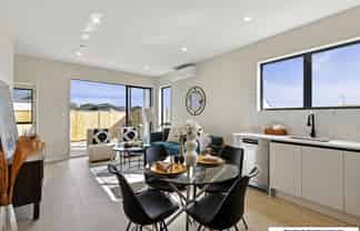 60 Wavecrest Lane, Hobsonville