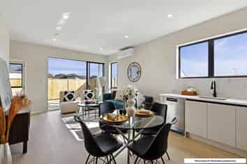 60 Wavecrest Lane, Hobsonville