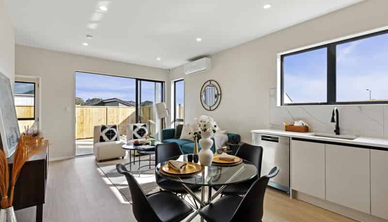 60 Wavecrest Lane, Hobsonville