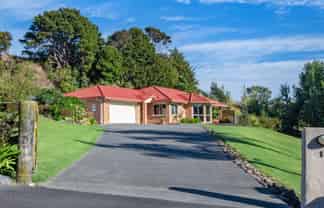 14 Springdale Lane, MAUNU