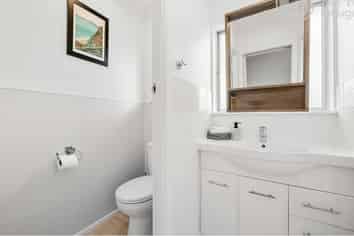 4B Blyton Lane, Pakuranga Heights