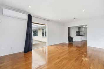 82B Woodglen Road, Glen Eden