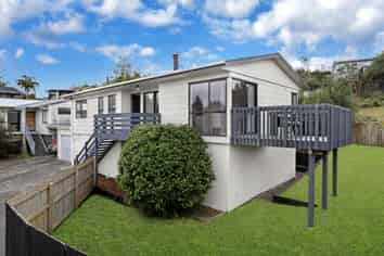 1/31 Cyclarama Crescent, Massey