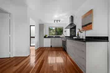 1/31 Cyclarama Crescent, Massey