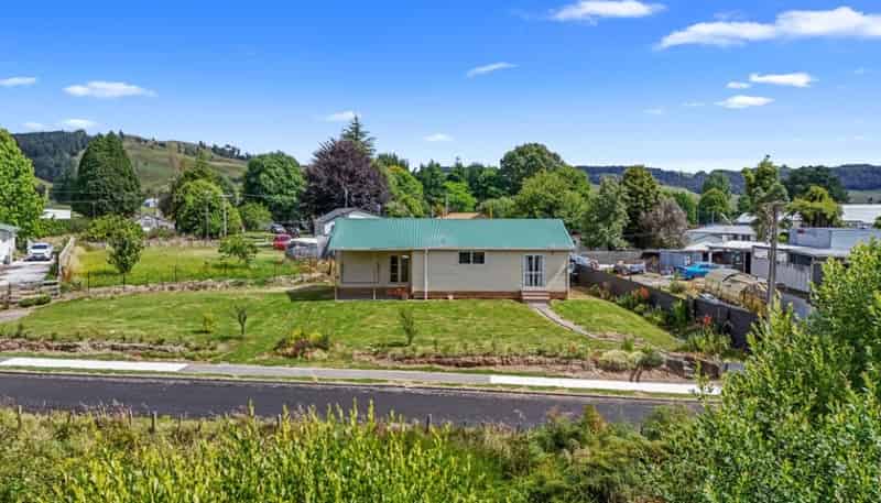 12 Murcott Terrace, Benneydale