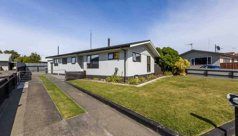 34 Shortland Street, Tamatea