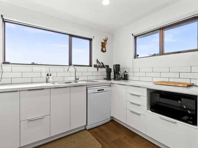 34 Shortland Street, Tamatea