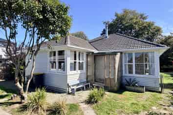 29 Uxbridge Street, Redwood