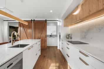 12 Perehia Mews, Marshland