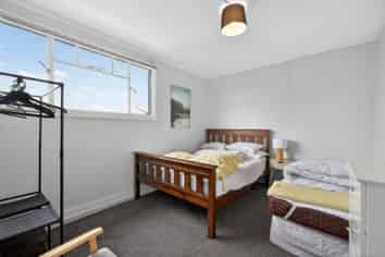 2/270 Lincoln Road, Addington