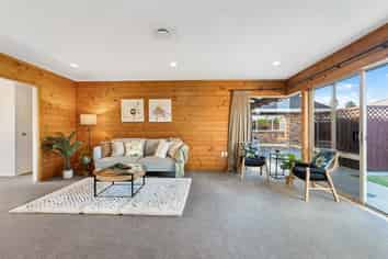 11 Graham Tagg Close, Pahurehure