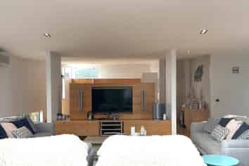 Nelson & Bays - Address withheld