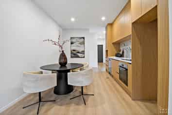 9/63B Owairaka Avenue, Mount Albert