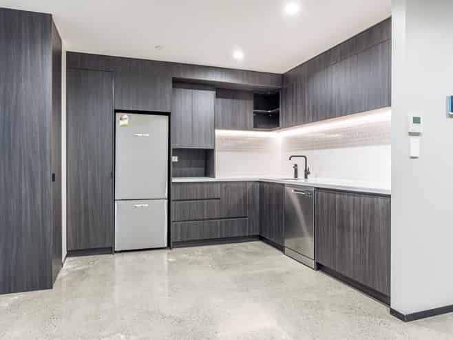 Premium podium office in Pacifica Tower